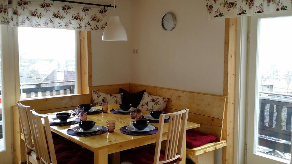 Pension Rosenheim Treffen Ngoại thất bức ảnh